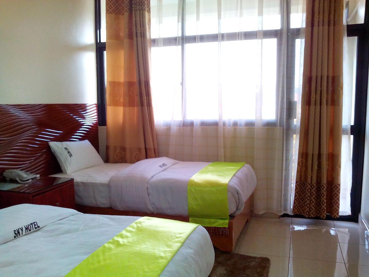 Hotel Ok Кампала Екстериор снимка