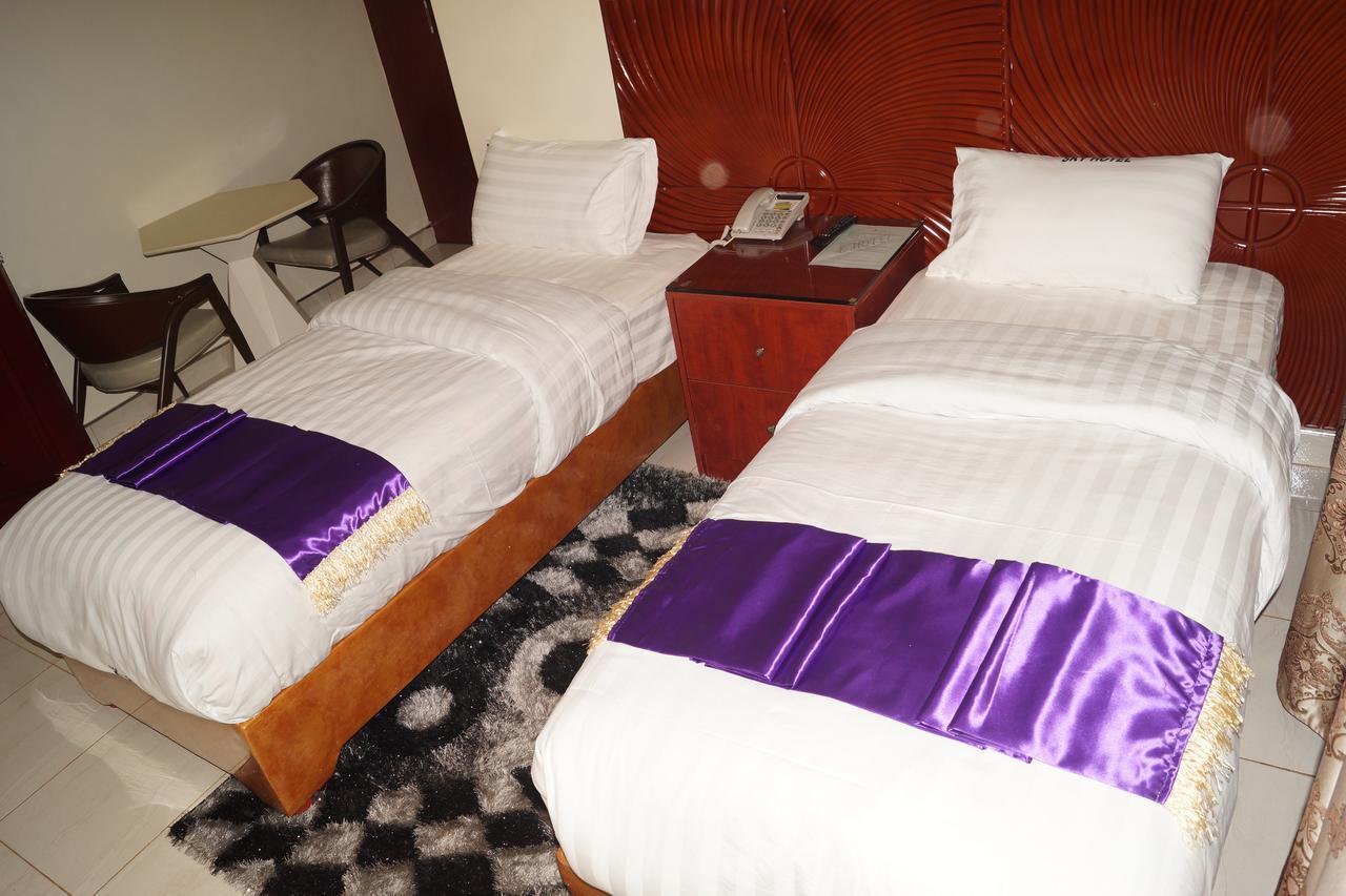 Hotel Ok Кампала Екстериор снимка