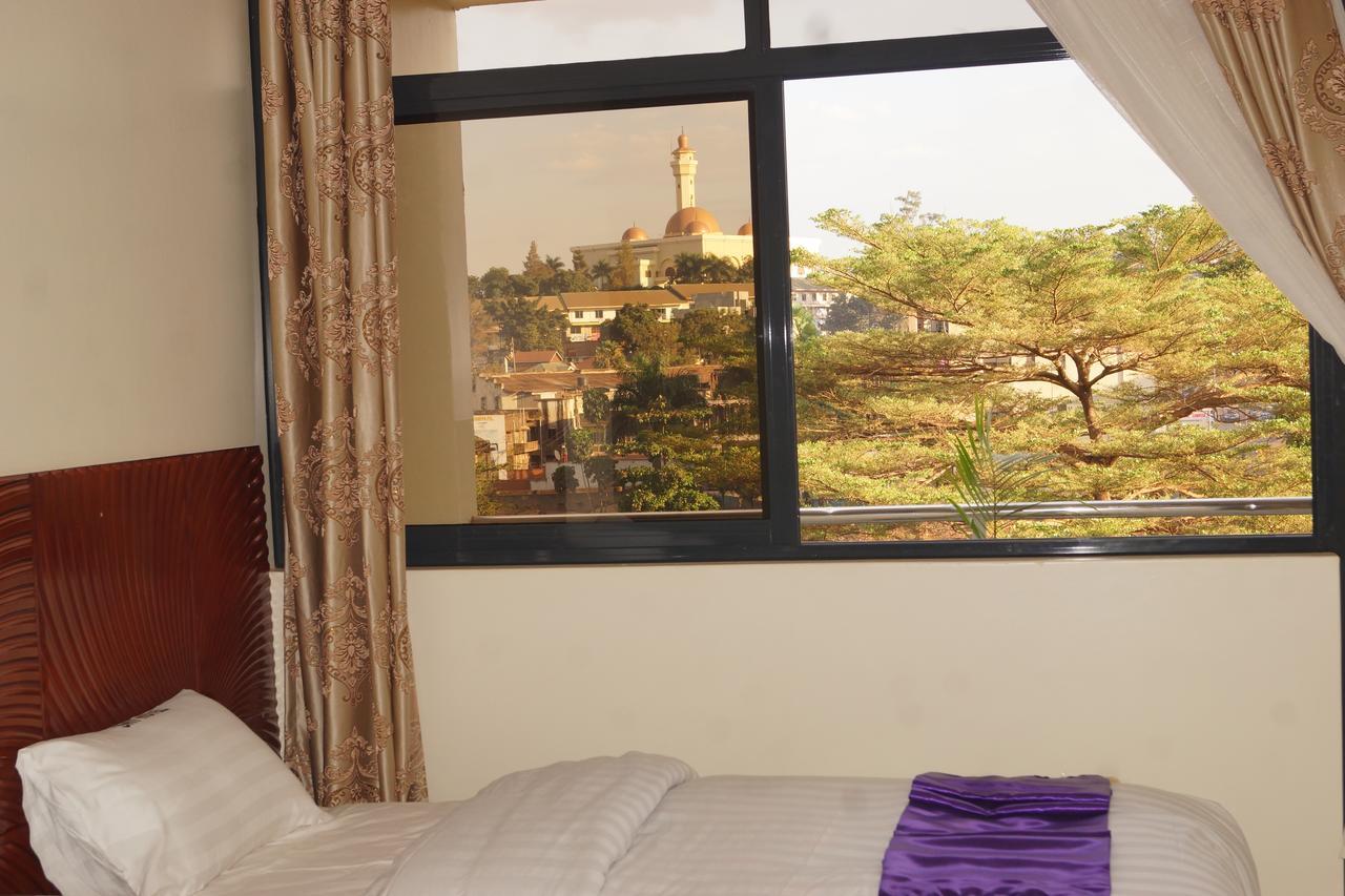 Hotel Ok Кампала Екстериор снимка