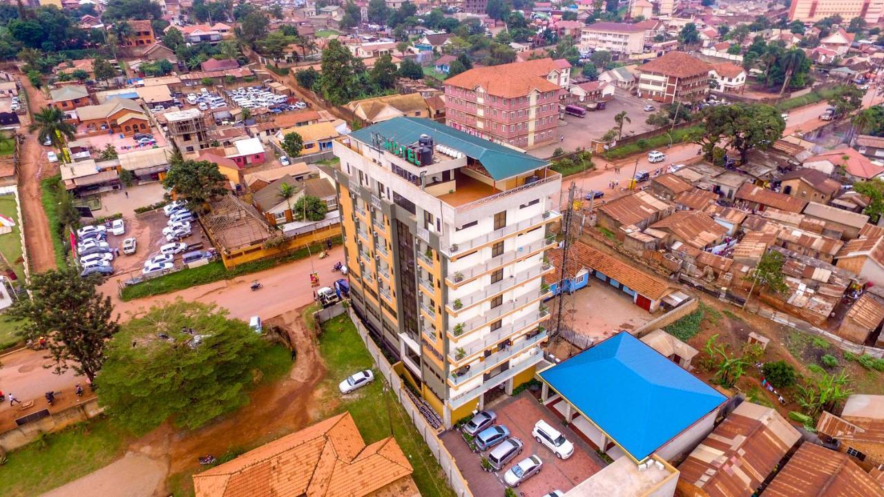 Hotel Ok Кампала Екстериор снимка
