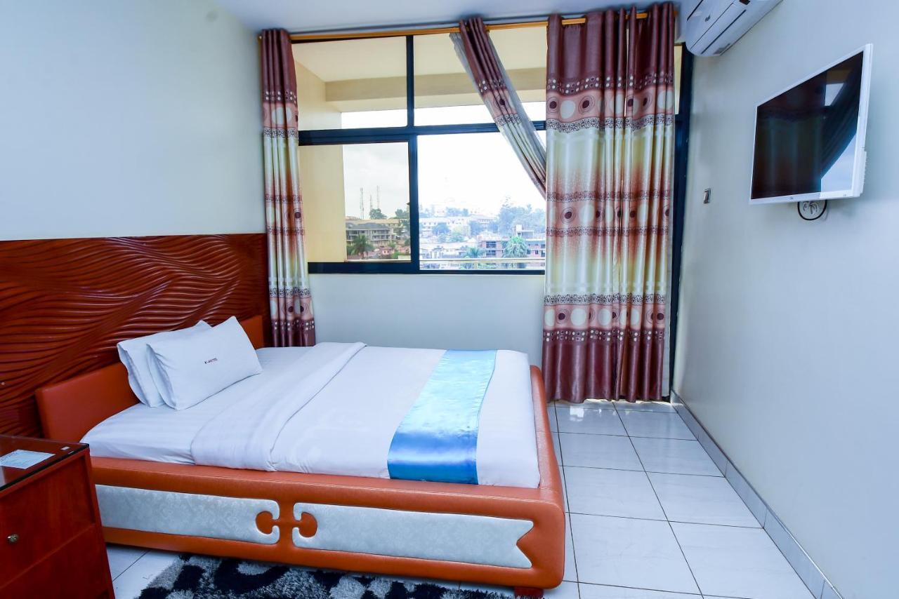 Hotel Ok Кампала Екстериор снимка